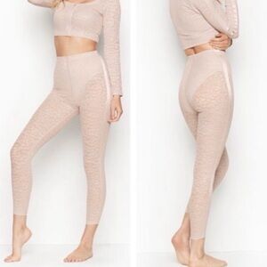 Victoria’s Secret Performance Leopard Print Sheer Leggings Size S